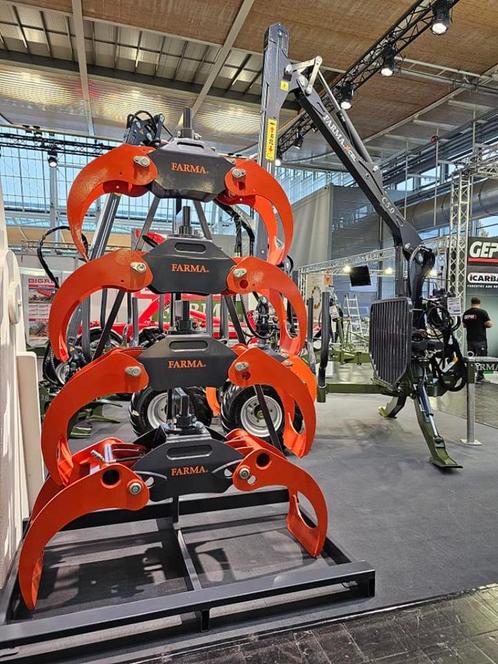 FARMA 0.20 bosgrijper + rotator van 3 ton, Zakelijke goederen, Machines en Bouw | Kranen en Graafmachines, Graafmachine, Ophalen