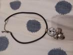 Collier  pierre blanche gris cordon cuir, Handtassen en Accessoires, Kettingen, Ophalen of Verzenden, Zo goed als nieuw, Grijs
