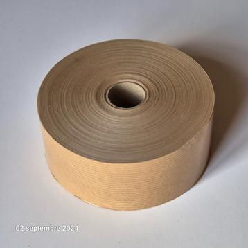 Rouleau de 200 mètres de papier kraft brun gommé pour carton