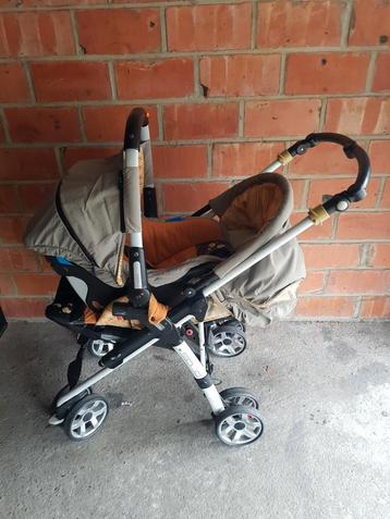Gratis kinderwagen beschikbaar voor biedingen