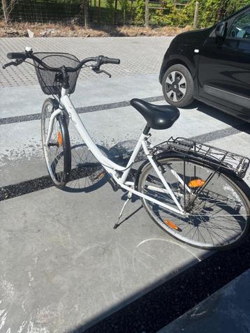 Fiets  beschikbaar voor biedingen
