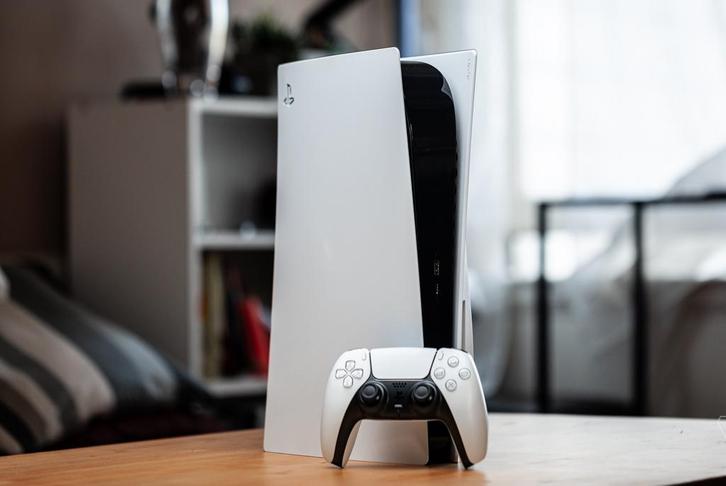 PS5 Disk Versie + Games & Accessoires, Games en Spelcomputers, Spelcomputers | Sony PlayStation 5, Zo goed als nieuw, Playstation 5