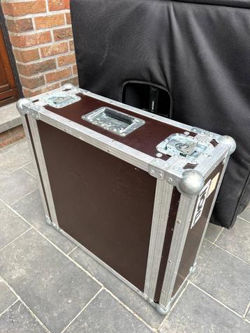 Flight case 4U 19" beschikbaar voor biedingen