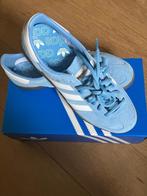 Nieuwe Adidas Handball Spezial lichtblauw 42 2/3, Kleding | Heren, Schoenen, Nieuw, Adidas, Sneakers, Verzenden