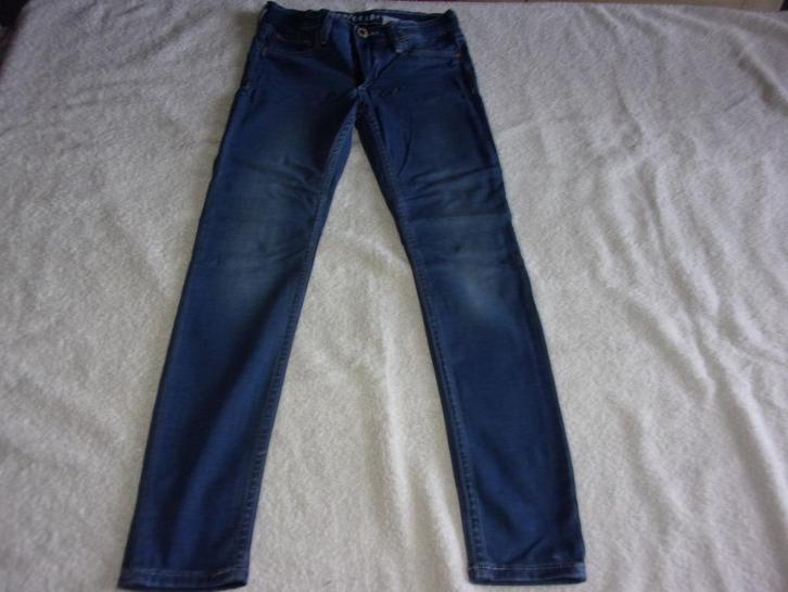 Meisjes skinny super soft jeans. Maat 134, Kinderen en Baby's, Kinderkleding | Maat 134, Zo goed als nieuw, Meisje, Broek, Ophalen of Verzenden
