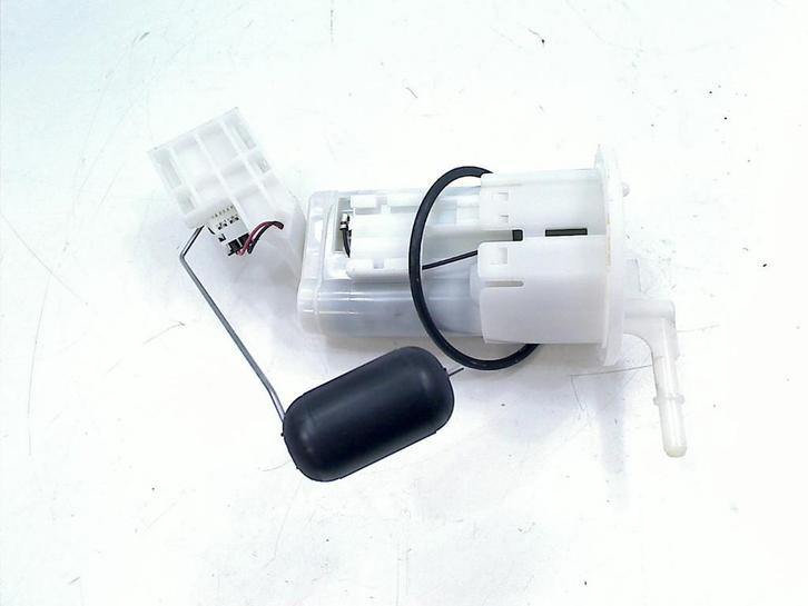 BRANDSTOFPOMP Suzuki DL 650 V-Strom 2017-2020 (DL650), Motoren, Onderdelen | Suzuki, Gebruikt