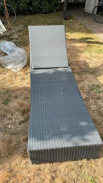 2 x ligbed beschikbaar voor biedingen