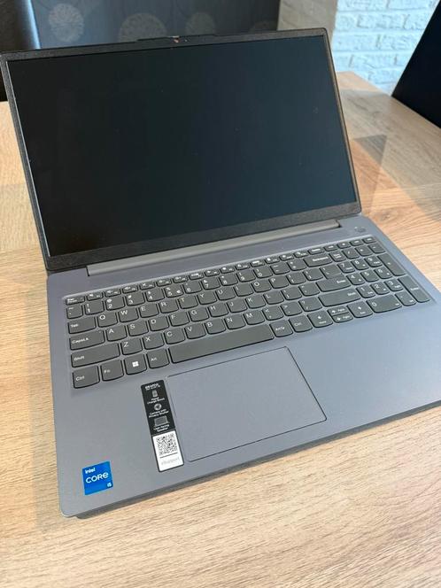 Lenovo IdeaPad Slim 3, Computers en Software, Windows Laptops, Zo goed als nieuw, 15 inch, SSD, 2 tot 3 Ghz, 16 GB, Qwerty, Ophalen of Verzenden
