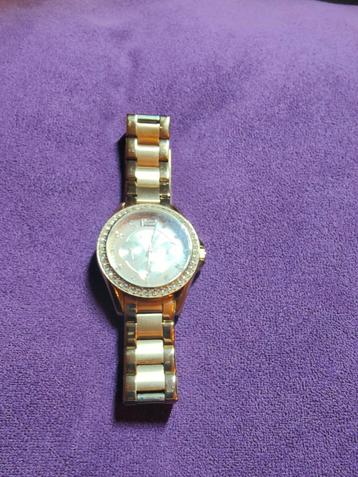 Montre Fossil pour femme, Enlèvement, Comme neuf, Fossil