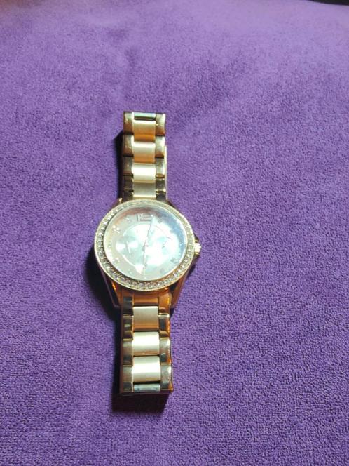 Montre Fossil pour femme, Handtassen en Accessoires, Horloges | Dames, Zo goed als nieuw, Fossil, Ophalen