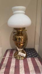 Lamp met glazen kap, Ophalen