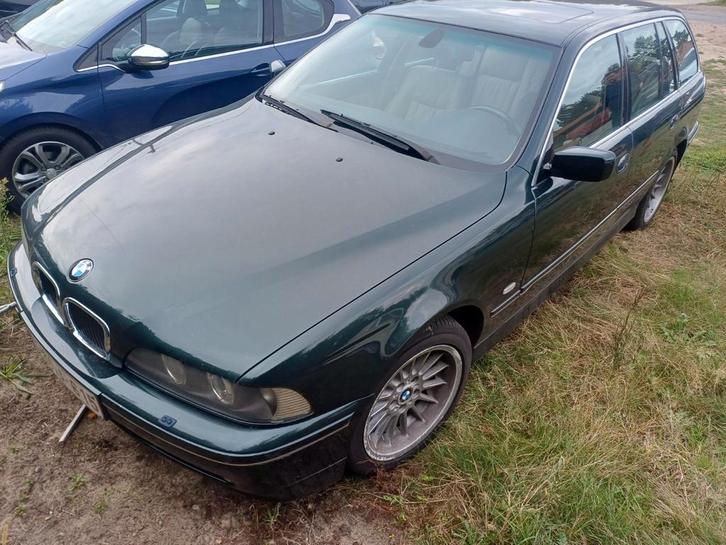 BMW E39 520D opmaak/onderdelen START NIET, Auto's, BMW, Bedrijf, Te koop, 5 Reeks, Diesel, Ophalen