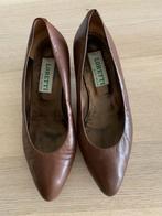 loretti bruine pumps maat 38.5, Pumps, Bruin, Loretti, Ophalen of Verzenden