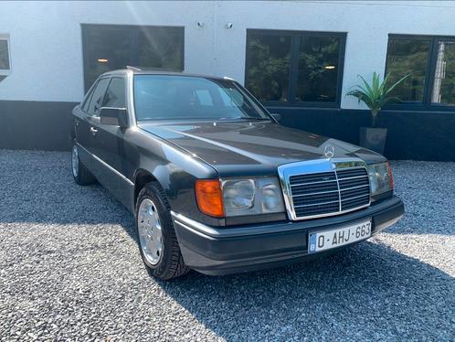 Mercedes w124 300E 4-Matic full option 1992 Belge, Autos, Mercedes-Benz, Particulier, Classe E, 4x4, Essence, Berline, 5 portes