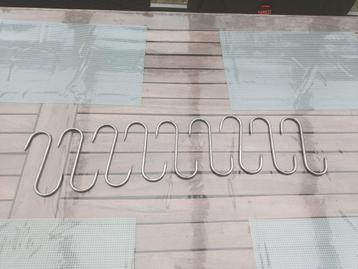 9 identieke inox vleeshaken  beschikbaar voor biedingen