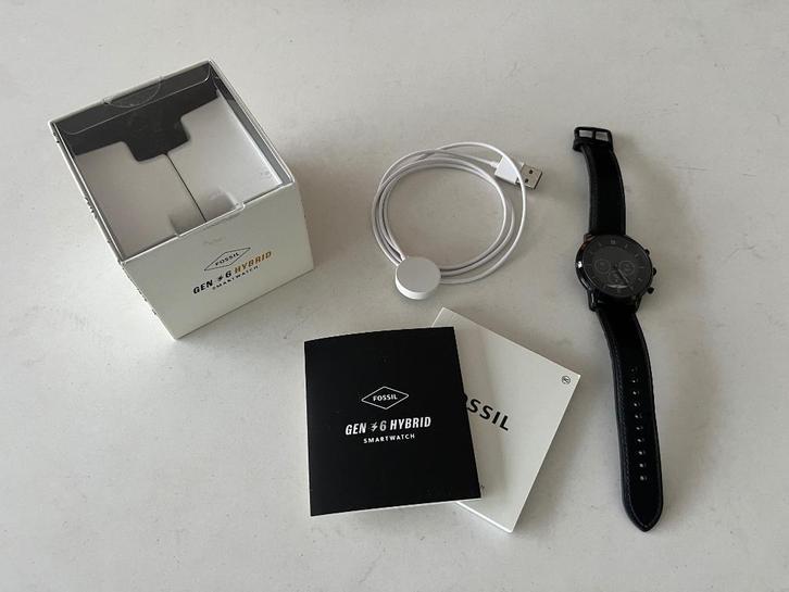 Gen 6 Hybrid Smartwatch - FOSSIL NEUTRA, Handtassen en Accessoires, Smartwatches, Zo goed als nieuw, Zwart, Afstand, Calorieverbanding