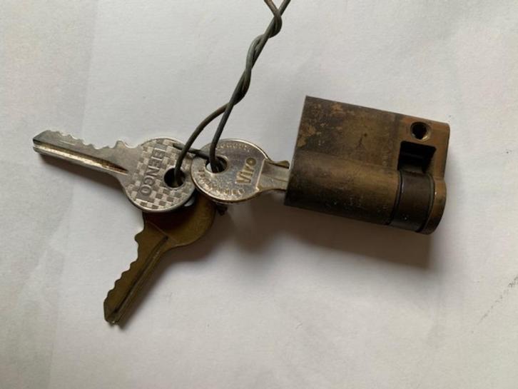 cilindersloten, Doe-het-zelf en Bouw, Hang- en Sluitwerk, Gebruikt, Slot, Koper of Messing, Ophalen