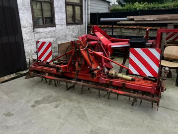Rotoreg 3m en Kuhn hooikeerder, Enlèvement, Transport
