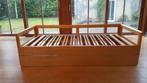 Vintage houten schuif bed, Huis en Inrichting, Ophalen, Gebruikt, Eenpersoons, Beige