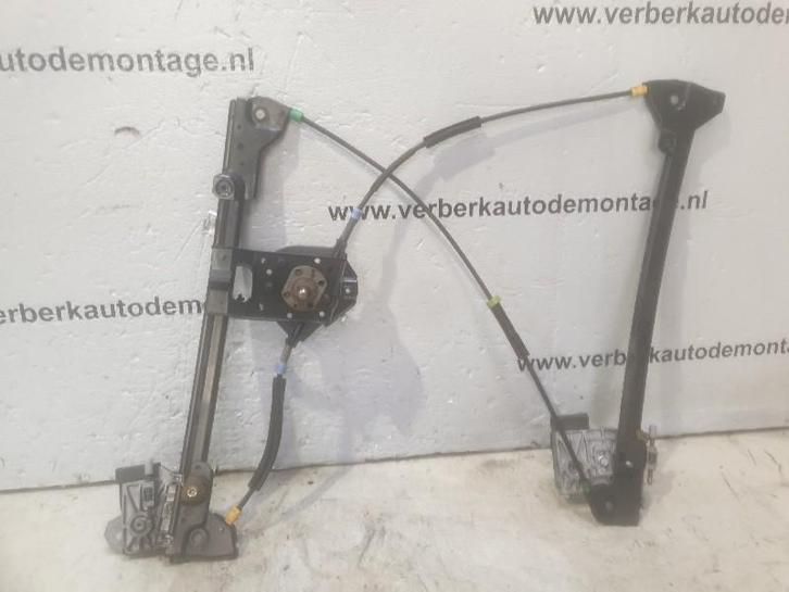 RAAMMECHANIEK HAND RECHTS VOOR Golf III Cabrio (1E), Auto-onderdelen, Ruiten en Toebehoren, Volkswagen, Gebruikt