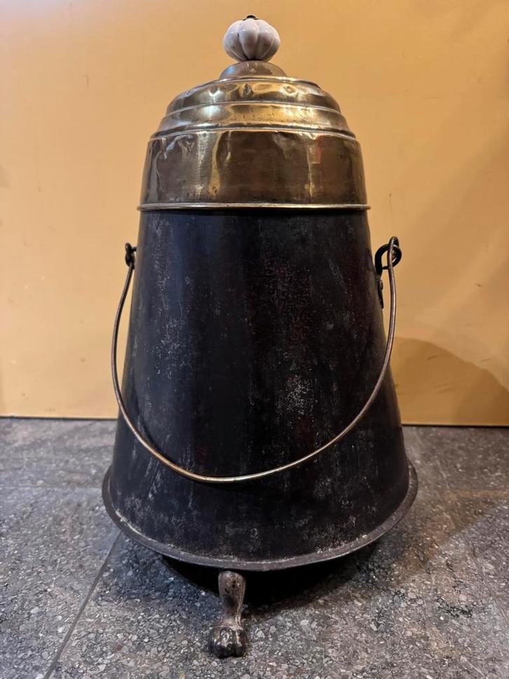 Oude doofpot met koperen deksel, Antiek en Kunst, Antiek | Brons en Koper, Ophalen of Verzenden