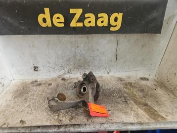 Fusee links-voor van een Ford Focus beschikbaar voor biedingen