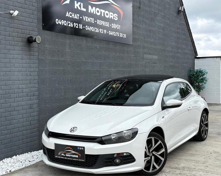 VW SCIROCCO R-Line 2.0CR TDI 136CV 153 000KM CARPASS 2012, Auto's, Volkswagen, Bedrijf, Scirocco, Diesel, Euro 5, Stadsauto, 3 deurs