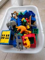 Box met bouwstenen, Kinderen en Baby's, Speelgoed | Bouwstenen, Zo goed als nieuw, Ophalen