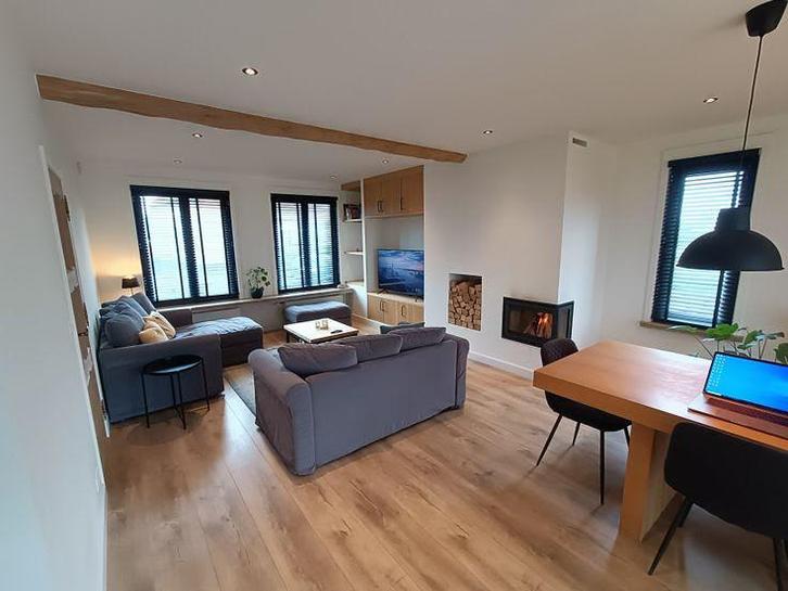 4 zwarte houten lamellen, Huis en Inrichting, Stoffering | Gordijnen en Lamellen, Zo goed als nieuw, Zwart, Ophalen