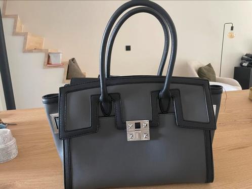 Handtas LIU JO, Handtassen en Accessoires, Tassen | Damestassen, Zo goed als nieuw, Ophalen of Verzenden