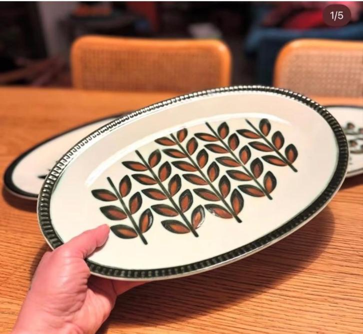 Boch Rambouillet ovalen serveerschotel, stukprijs, Antiek en Kunst, Antiek | Servies los, Ophalen