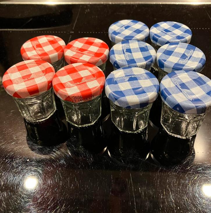 Mini glazen confituur potjes + metalen deksel / Bonne Maman, Hobby en Vrije tijd, Knutselen, Zo goed als nieuw, Materiaal, Ophalen of Verzenden