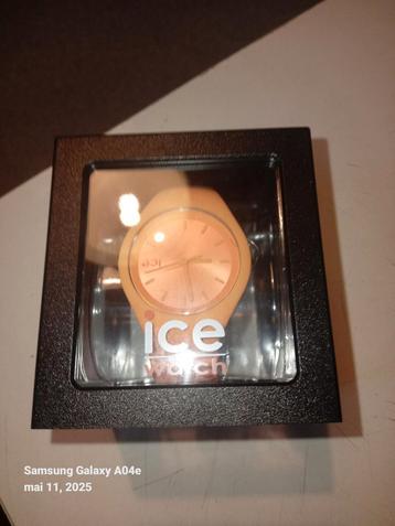 Montre swatch...idée cadeau  beschikbaar voor biedingen