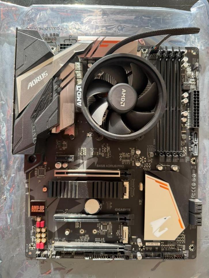 Carte mère Gigabyte B450 Aorus PRO, Computers en Software, Moederborden, Zo goed als nieuw, AMD, DDR4, Ophalen