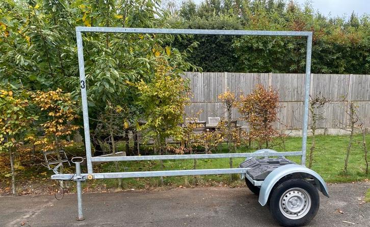 Reclame publicatie aanhanger, Auto diversen, Aanhangwagen-onderdelen, Zo goed als nieuw, Ophalen