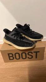 Adidas Yeezy Boost 350 V2, Ophalen, Zo goed als nieuw, Sneakers