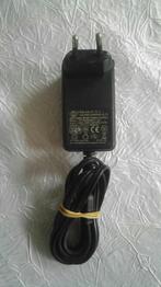 Chargeur adapter  fonctionnel yf1202000wp3 gs 12v 0.5A, Audio, Tv en Foto, Opladers, Ophalen of Verzenden, Gebruikt