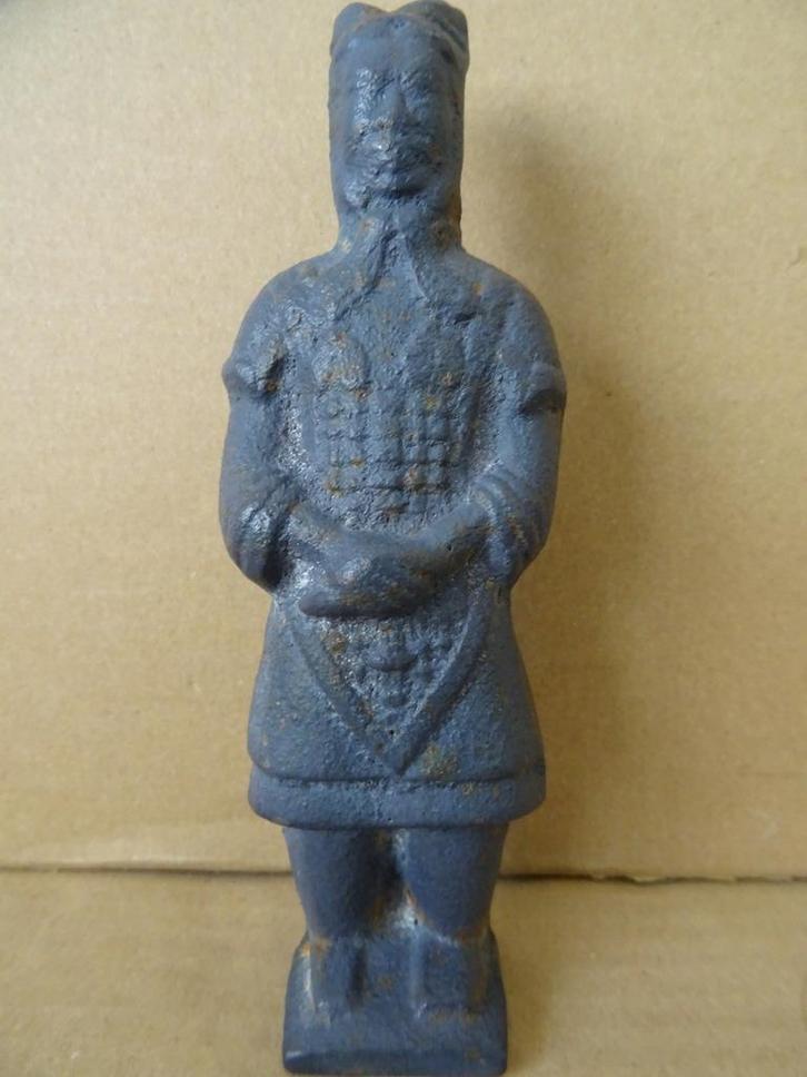 Curiosa Chinees beeld terracotta leger gietijzer 16cm 1960, Antiek en Kunst, Curiosa en Brocante, Ophalen of Verzenden