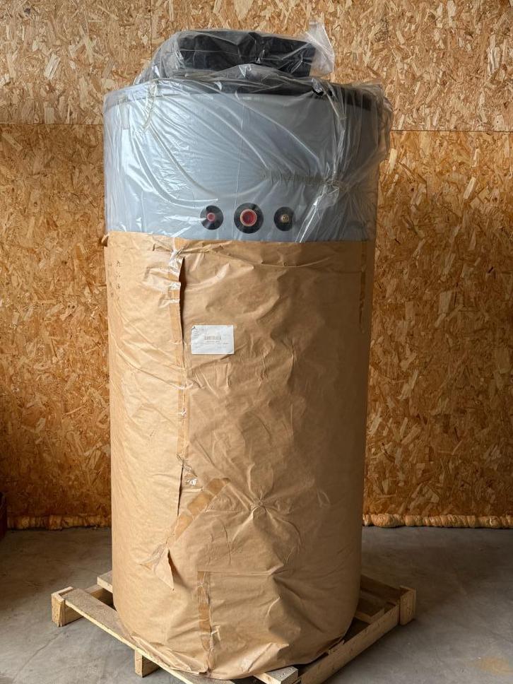 Nieuw Buffervat Nibe EKS1000 Liter Buffervat, Doe-het-zelf en Bouw, Chauffageketels en Boilers, Nieuw, Boiler, 100 liter of meer