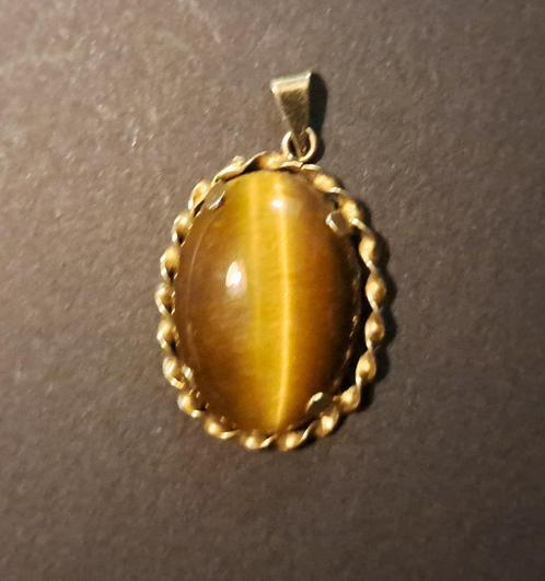 18K Hanger met " Tijgeroog ", Handtassen en Accessoires, Edelstenen, Zo goed als nieuw, Ophalen of Verzenden