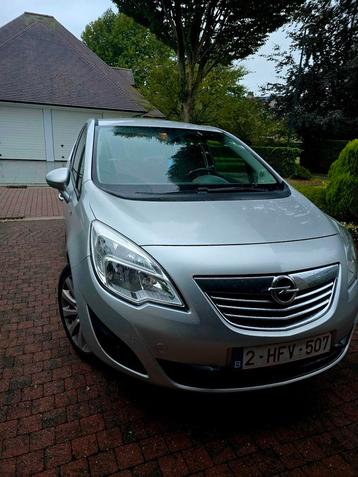 Opel meriva diesel 1300cc Euro5 trekhaak 160xxxkm airco  beschikbaar voor biedingen
