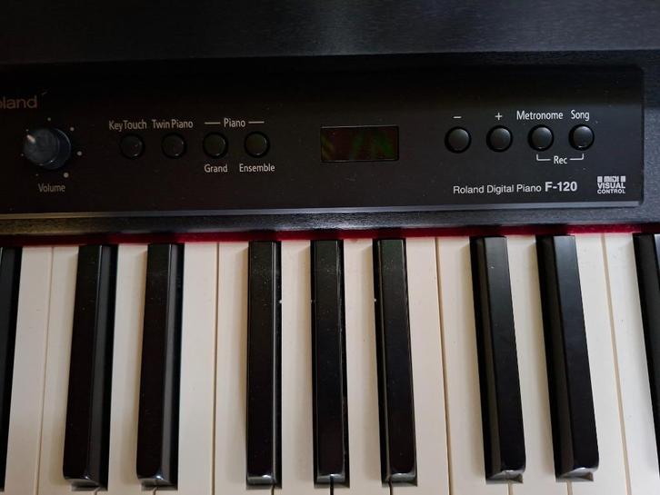 Digitale Roland piano, Musique & Instruments, Pianos, Comme neuf, Piano, Noir, Digital, Enlèvement