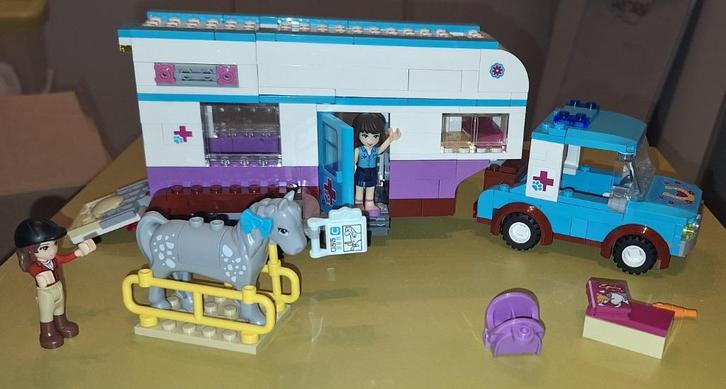 Lego firends 41125 - Paardendokter trailer, Kinderen en Baby's, Speelgoed | Duplo en Lego, Zo goed als nieuw, Lego, Complete set