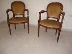 2 mooie oude zetels stoelen fauteuils antieke stijl velours, Huis en Inrichting, Ophalen, Hout