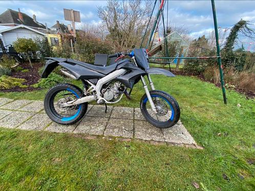 Derbi Senda 2005 70cc moet snel weg, Fietsen en Brommers, Brommers | Derbi, Ophalen