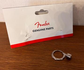 Fender stealth bass string retainer (relic aged) beschikbaar voor biedingen