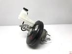 renault clio rembekrachtiger + hoofdremcilinder 472104789r, Gebruikt, Renault