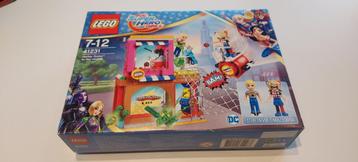 Lego Super Hero- 41231 - Harley Quinn to the Rescue - Sealed