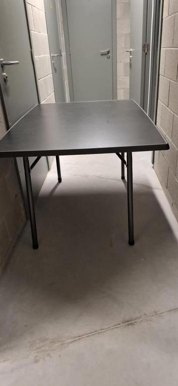 extra feest tafel L135cm/B88cm plooibaar beschikbaar voor biedingen