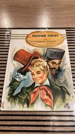 Oliver Twist Charles Dickens, Gelezen, Ophalen of Verzenden